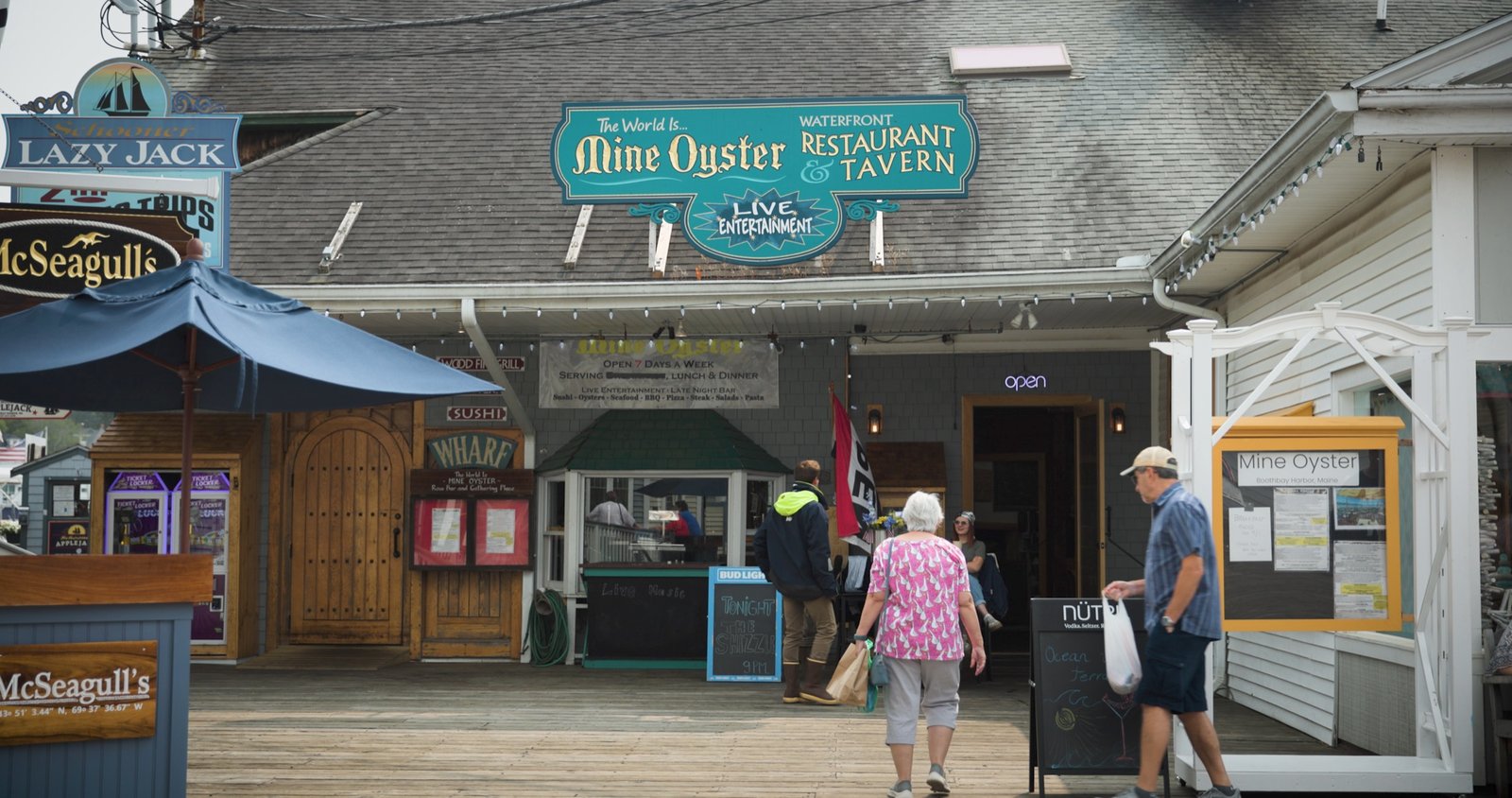 Mine Oyster entrance